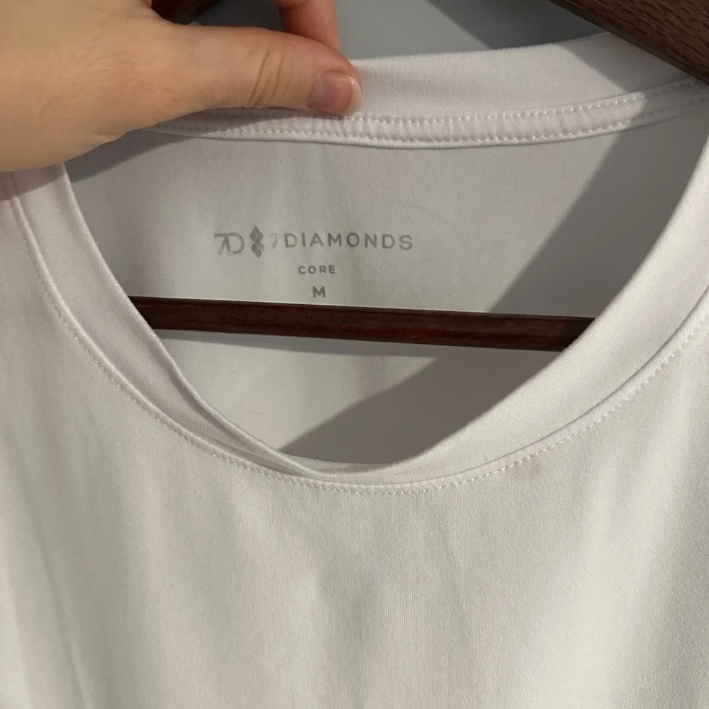 7 Diamonds Crisp White Short Sleeve Tee